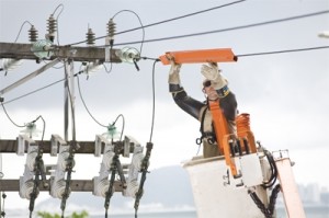 Elektro worker, photo by Elektro.
